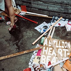 Mystery Jets - A Billion Heartbeats - Volume.ro