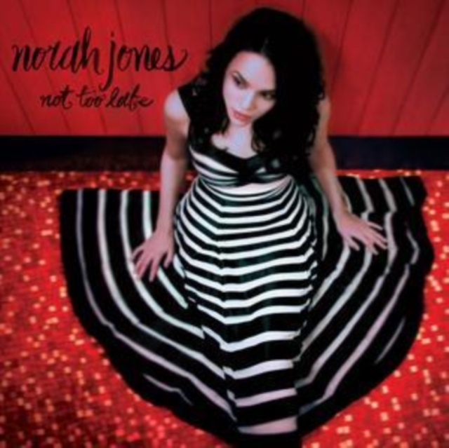 Norah Jones - Not Too Late - Volume.ro