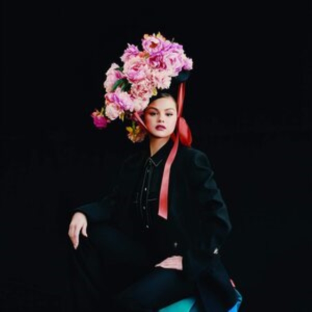 Selena Gomez - Revelación - Volume.ro